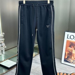 2025秋冬 カジュアルパンツ PRADA プラダ シーン問わず万能アイテム