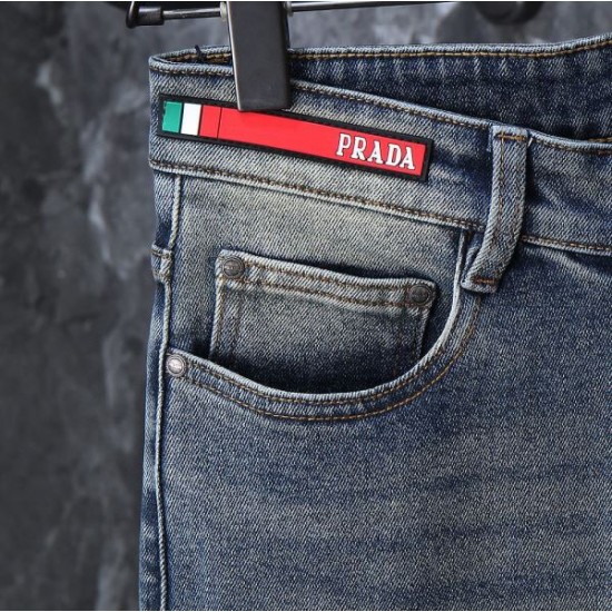 2025秋冬 ジーパン PRADA プラダ 日本未展開 希少新作ジーンズ