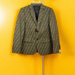 2025秋冬 スーツ FENDI フェンディ おしゃれ愛用者多数 人気スーツ