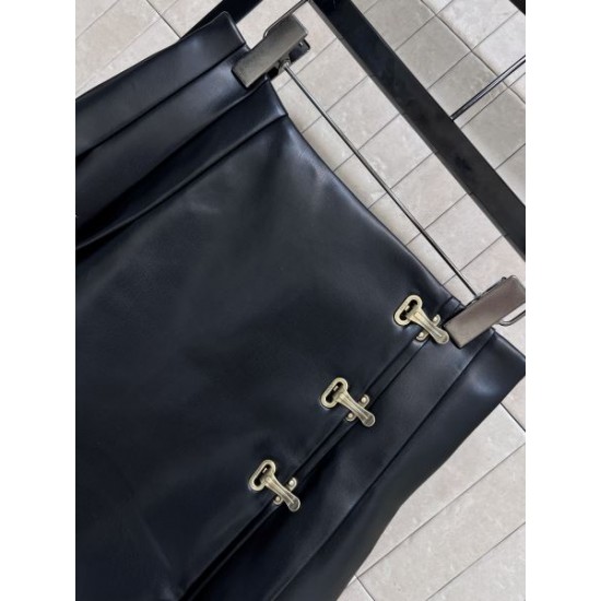 LOEWE ロエベ プリーツスカート 2025秋冬新作 飽きのこない上品デザイン