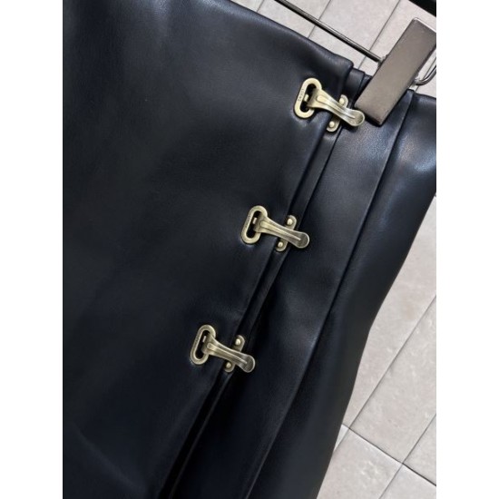 LOEWE ロエベ プリーツスカート 2025秋冬新作 飽きのこない上品デザイン