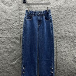 CHANEL シャネル デニムパンツ 2025秋冬新作 続々登場する秋冬おすすめアイテム