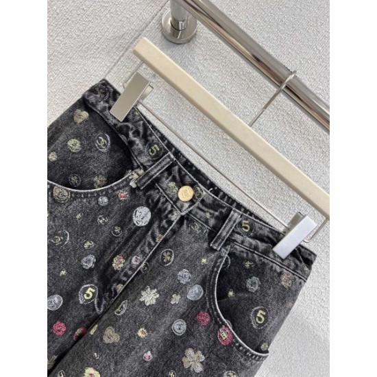 CHANEL シャネル ジーンズ 2025秋冬新作 １点限りのVIP顧客向けセールアイテム