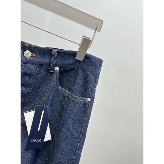 DIOR ディオール ジーンズ 2025秋冬新作 秋冬も継続人気のトレンドアイテム