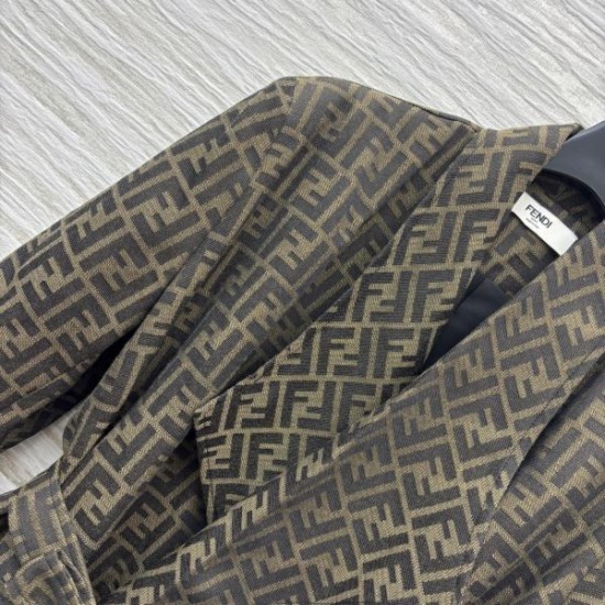 FENDI フェンデイ トレンチコート 2025秋冬 大注目 秋冬新作アウター