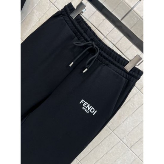FENDI フェンデイ セットアップ 2025秋冬 都会的スタイル 新作モデル