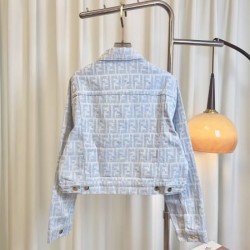 FENDI フェンデイ デニムジャケット 2025秋冬 絶大人気を誇る新作