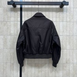 PRADA プラダ ジャケット 2025秋冬新作 今季も継続人気のトレンドアウター