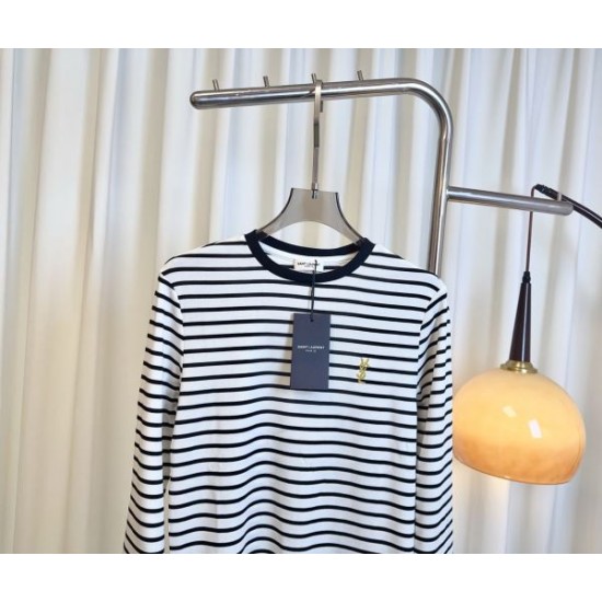 YSL イヴ サンローラン 長袖Tシャツ 2025秋冬新作 カッコよく決まる人気Tシャツ