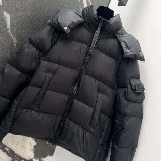 FENDI フェンデイ ダウンジャケット 2025秋冬新作 雑誌掲載多数の注目ブランド