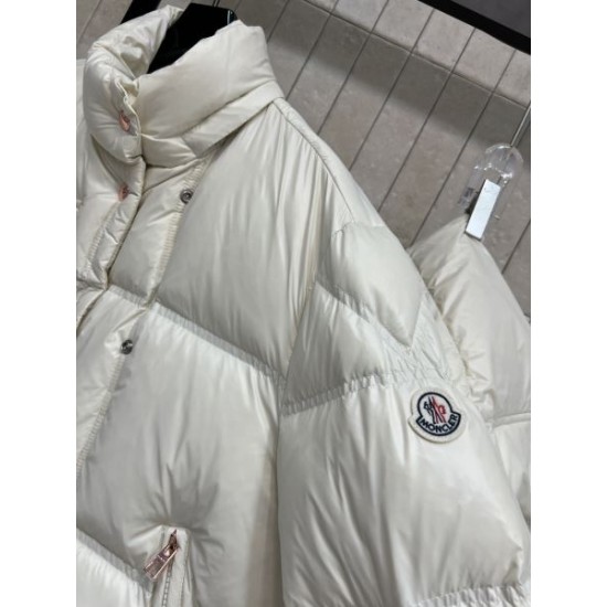 MONCLER モンクレール ダウンジャケット 2025秋冬新作 大人っぽく仕上がるスタイル