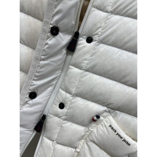 MONCLER モンクレール ダウンジャケット 2025秋冬新作 季節感たっぷりの注目新作