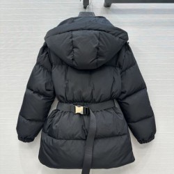 PRADA プラダ ダウンジャケット 2025秋冬新作 今季ヒット必至の秋冬新作