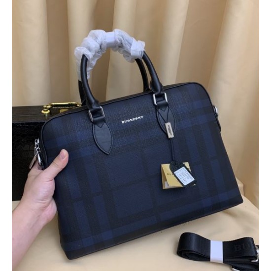2025FW ブリーフケース BURBERRY バーバリー 高級感あふれるビジネスバッグ 通勤通学に最適