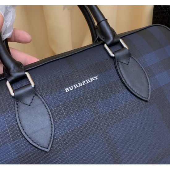 2025FW ブリーフケース BURBERRY バーバリー 高級感あふれるビジネスバッグ 通勤通学に最適