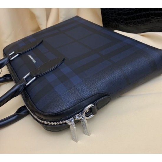 2025FW ブリーフケース BURBERRY バーバリー 高級感あふれるビジネスバッグ 通勤通学に最適