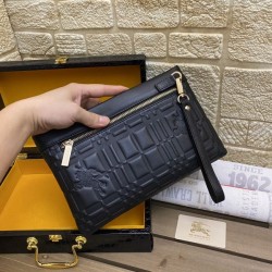 2025FW クラッチバッグ BURBERRY バーバリー 秋冬限定 お買い得高品質クラッチバッグ