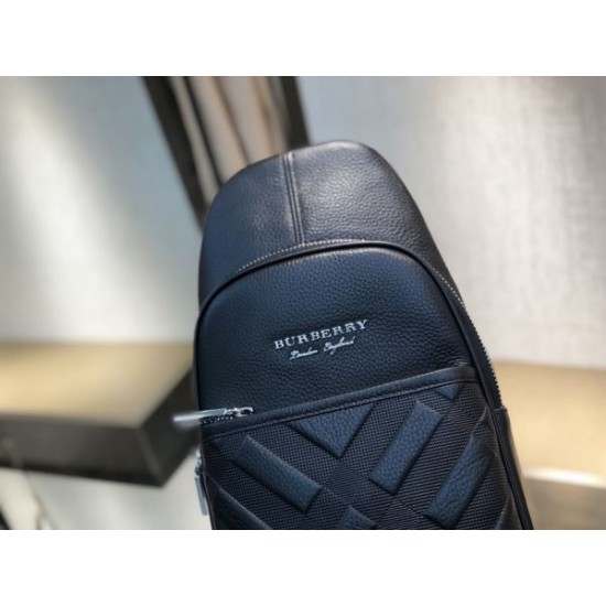 2025FW チェストバッグ BURBERRY バーバリー 秋冬新作 大活躍間違いなしの人気アイテム