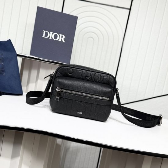 2025FW ショルダーバッグ DIOR ディオール 見逃せない秋冬注目アイテム トレンド感抜群