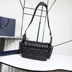 2025FW ショルダーバッグ DIOR ディオール 魅力溢れる最新スタイル 大人女子必見