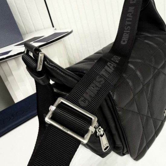 2025FW ショルダーバッグ DIOR ディオール 魅力溢れる最新スタイル 大人女子必見