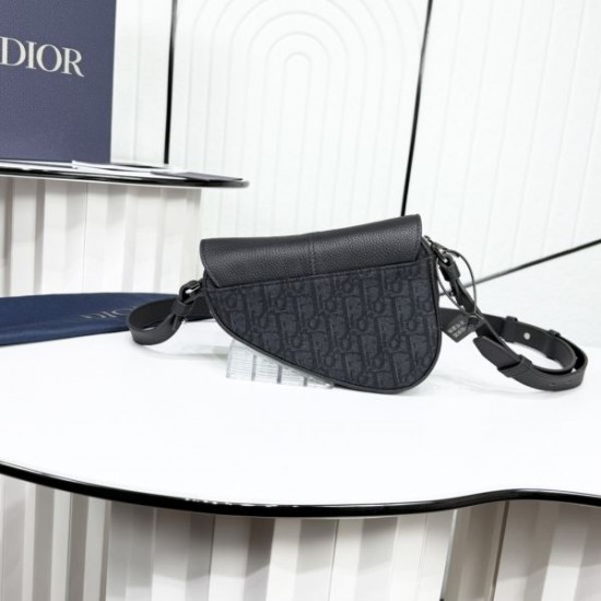 2025FW ショルダーバッグ DIOR ディオール 絶大な人気を誇るラグジュアリーバッグ