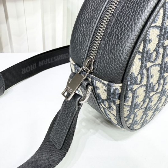2025FW ショルダーバッグ DIOR ディオール 存在感抜群 毎シーズン話題の定番新作