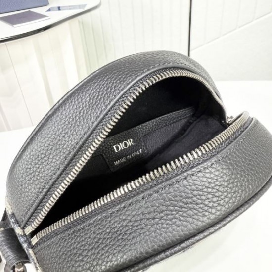 2025FW ショルダーバッグ DIOR ディオール 存在感抜群 毎シーズン話題の定番新作