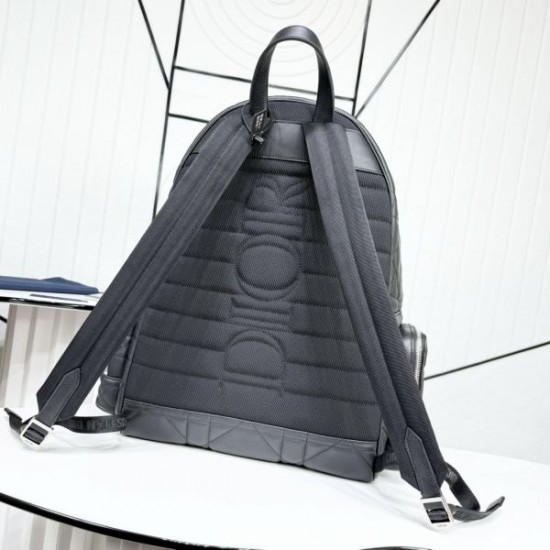 2025FW バックパック DIOR ディオール 最新トレンドを追求した高級ラグジュアリーバッグ
