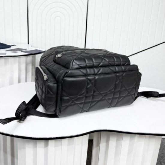 2025FW バックパック DIOR ディオール 最新トレンドを追求した高級ラグジュアリーバッグ