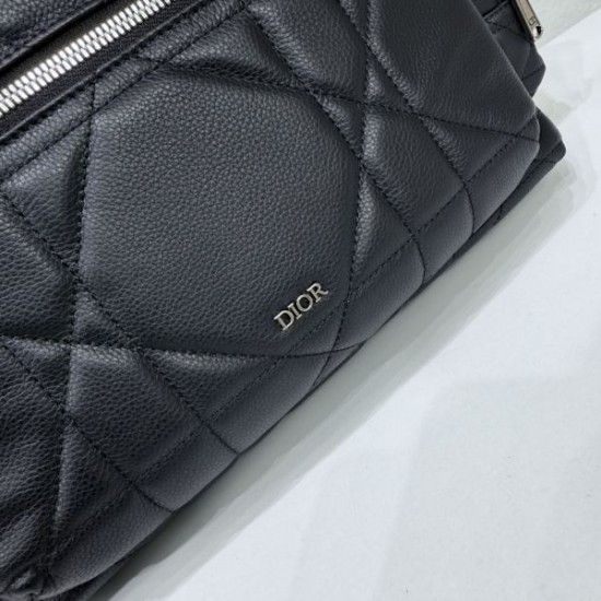 2025FW バックパック DIOR ディオール 最新トレンドを追求した高級ラグジュアリーバッグ