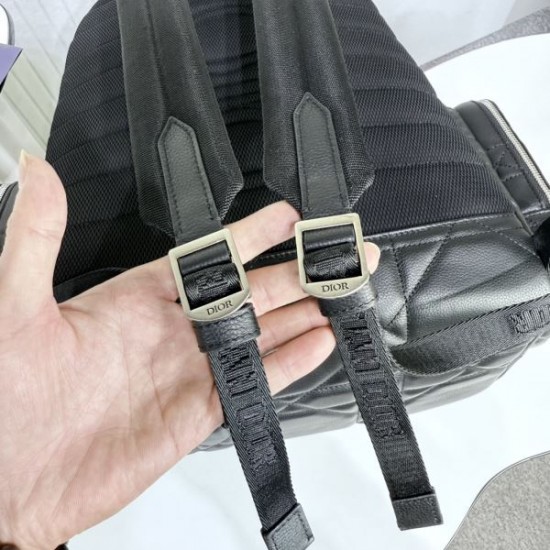 2025FW バックパック DIOR ディオール 最新トレンドを追求した高級ラグジュアリーバッグ