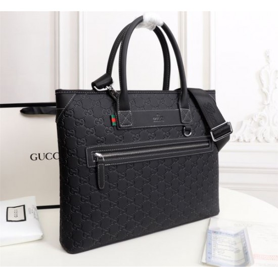 2025FW ブリーフケース GUCCI グッチ 上質レザーでオシャレに映える人気ブリーフケース