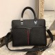 2025FW ブリーフケース GUCCI グッチ 個性派必見 エレガントで存在感あるデザイン