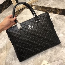 2025FW ブリーフケース GUCCI グッチ スマートなシルエット ビジネスにもカジュアルにも最適
