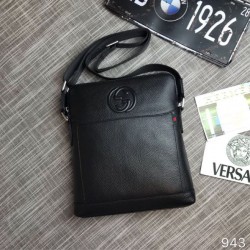 2025FW ショルダーバッグ GUCCI グッチ 今季トレンド先取り 上品で都会的なデザイン