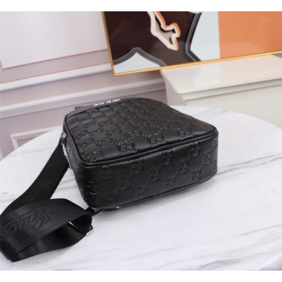 2025FW チェストバッグ GUCCI グッチ 上品で秋らしさ漂うラグジュアリーバッグ
