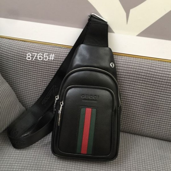 2025FW チェストバッグ GUCCI グッチ 定番人気アイテム 今や大人の必須バッグ