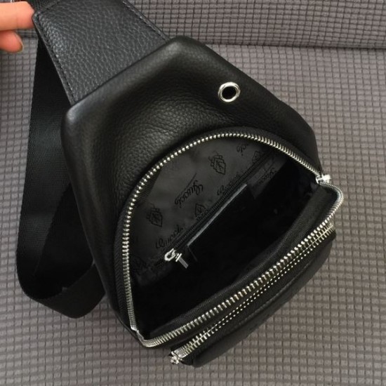 2025FW チェストバッグ GUCCI グッチ 定番人気アイテム 今や大人の必須バッグ