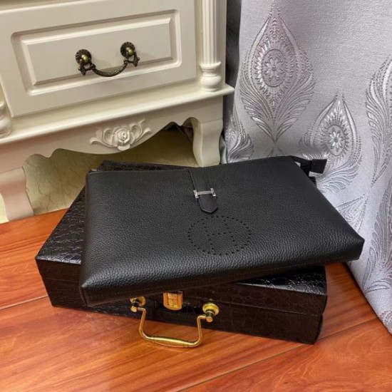 2025FW クラッチバッグ HERMES エルメス レトロ感漂う上品デザイン 大人のクラッチバッグ