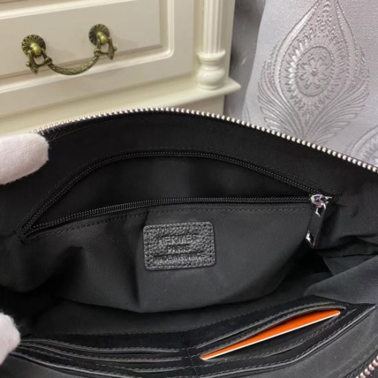 2025FW クラッチバッグ HERMES エルメス レトロ感漂う上品デザイン 大人のクラッチバッグ