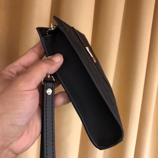 2025FW クラッチバッグ LOUIS VUITTON ルイヴィトン 秋冬新作 軽量で疲れにくい高級バッグ