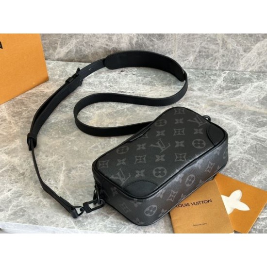 2025FW ショルダーバッグ LOUIS VUITTON ルイヴィトン 今季注目 ブランド力を象徴する新作