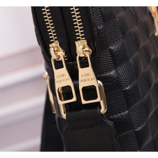 2025FW ショルダーバッグ LOUIS VUITTON ルイヴィトン 最旬トレンドコレクション 大人の必須バッグ