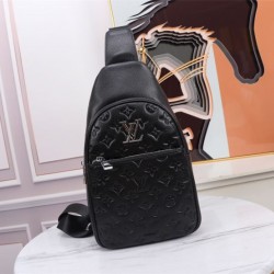 2025FW チェストバッグ LOUIS VUITTON ルイヴィトン 今期新作 美しいシルエットの人気モデル