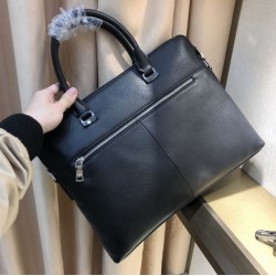 2025FW ブリーフケース PRADA プラダ トレンド感たっぷり 秋冬注目の新作バッグ