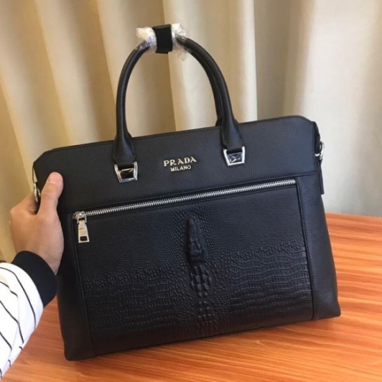 2025FW ブリーフケース PRADA プラダ 限定コレクション 上質で希少なラグジュアリーモデル