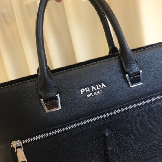 2025FW ブリーフケース PRADA プラダ 限定コレクション 上質で希少なラグジュアリーモデル
