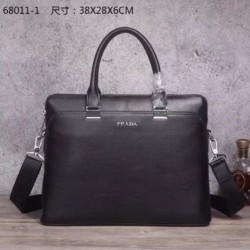 2025FW ブリーフケース PRADA プラダ 人気急上昇 今季一番注目の新作ブリーフケース