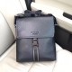 2025FW ショルダーバッグ PRADA プラダ ブランドロゴが映える 上質ショルダーバッグ